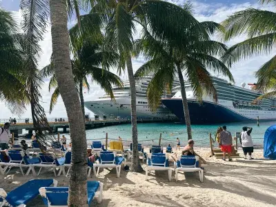 Carnival-Vista-Carnival-Legend-Docked-Grand-Turk