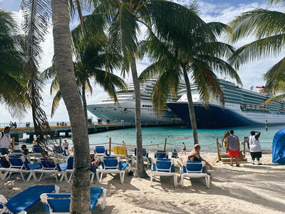 Carnival-Vista-Carnival-Legend-Docked-Grand-Turk