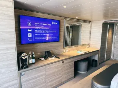 MSC-World-America-Yacht-Club-Suite-4