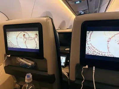 Movie-Screens-Delta-Airplane