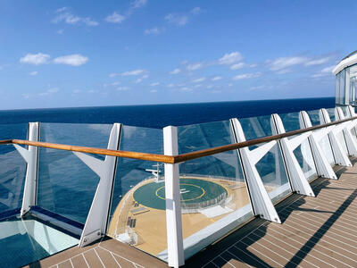 Symphony-helipad-at-sea