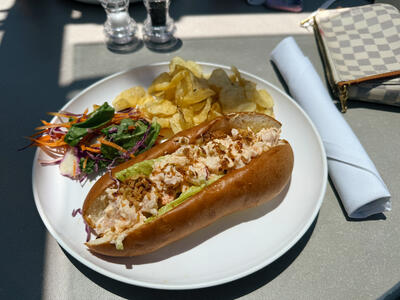 Lobster-roll-msc-world-america-yacht-club