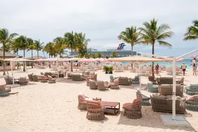 Pearl Cove beach club