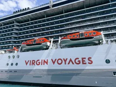 Brilliant-Lady-Docked-Bermuda-Side-View