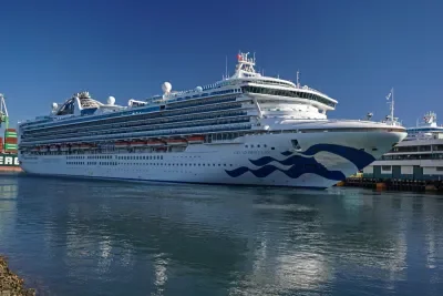 Grand-Princess-Docked