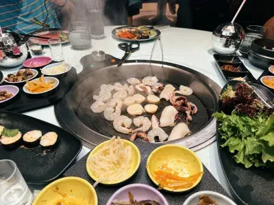 Gunbae-Korean-BBQ-Virgin-Voyages-Brilliant-Lady