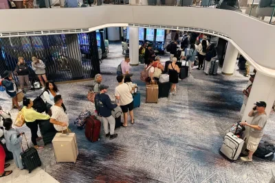NCL-Aqua-Disembarkation