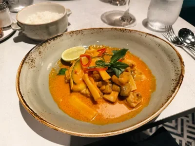 Sukhothai-NCL-Aqua-Curry