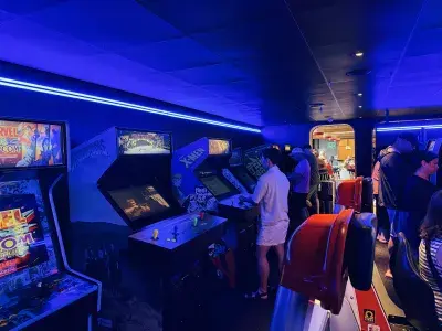 Virgin-Voyages-Brilliant-Lady-Arcade