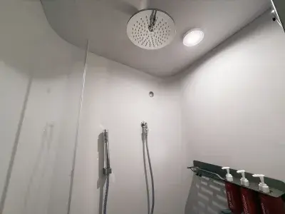 Virgin-Voyages-Brilliant-Lady-Shower
