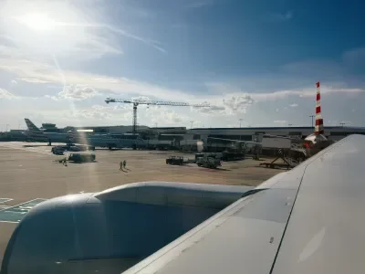 CLT-Airport-Plane