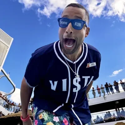MarQ-Cruise-Director