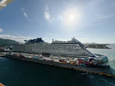 NCL-Aqua-Docked