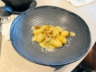 NCL-Aqua-Food-Hall-Pasta