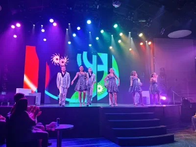 Studio VIP Carnival Vista Show