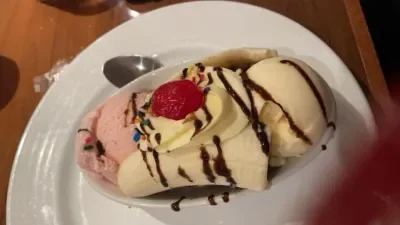 Carnival Kids' Banana Split