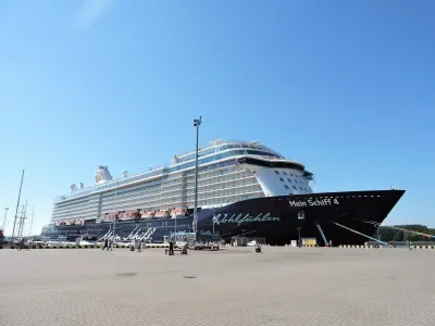 TUI Mein Schiff 4 Docked