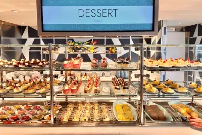 dessert station on Norwegian Viva