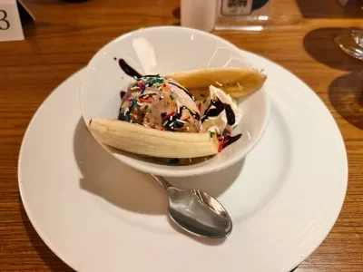 Carnival Banana Split