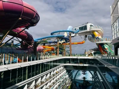 Icon, Category 6 Waterpark