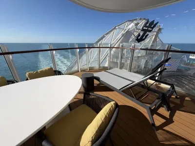 AquaTheater Suite, Royal Caribbean