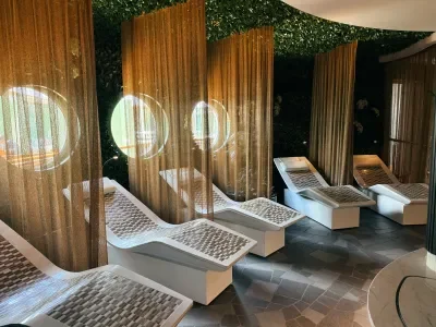 Rainforest Room