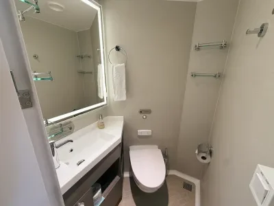 Disney Cruise Line Split Bathroom