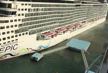 Norwegian Epic crashes into San Juan dock