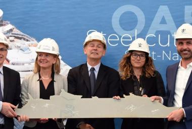 The revolutionary Oasis Class will soon have a new sister, as today Royal Caribbean International celebrated the steel cutting of a fifth Oasis Class ship, scheduled to be delivered in 2021. The steel cutting, marking the official start of construction, took place at the Chantiers de l’Atlantique shipyard in Saint-Nazaire, France.