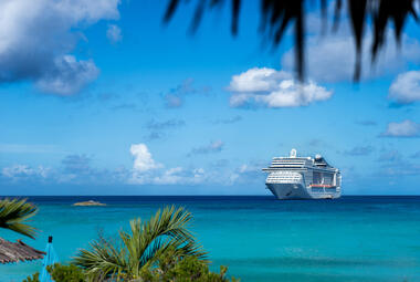 Bahamas cruise ship