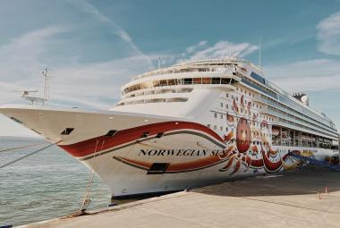 NCL Sun