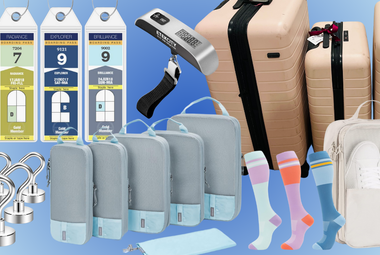 Shopping gift ideas for travelers