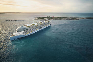 Icon Docked at CocoCay