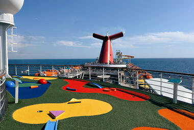 Carnival-Elation-Mini-Golf-At-Sea