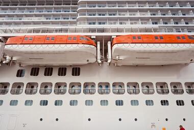 Carnival_Jubilee_CoveBalcony