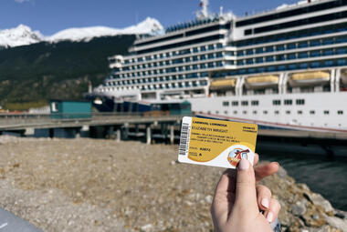 Carnival-Gold-VIFP-Card