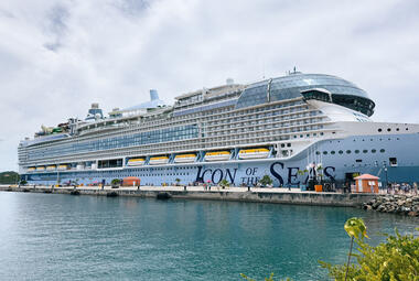 Icon-Docked-St-Thomas