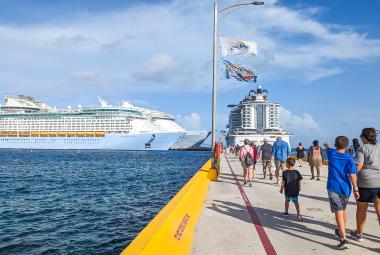 Cruise ships in Costa Maya