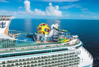 Mariner of the Seas top deck at sea